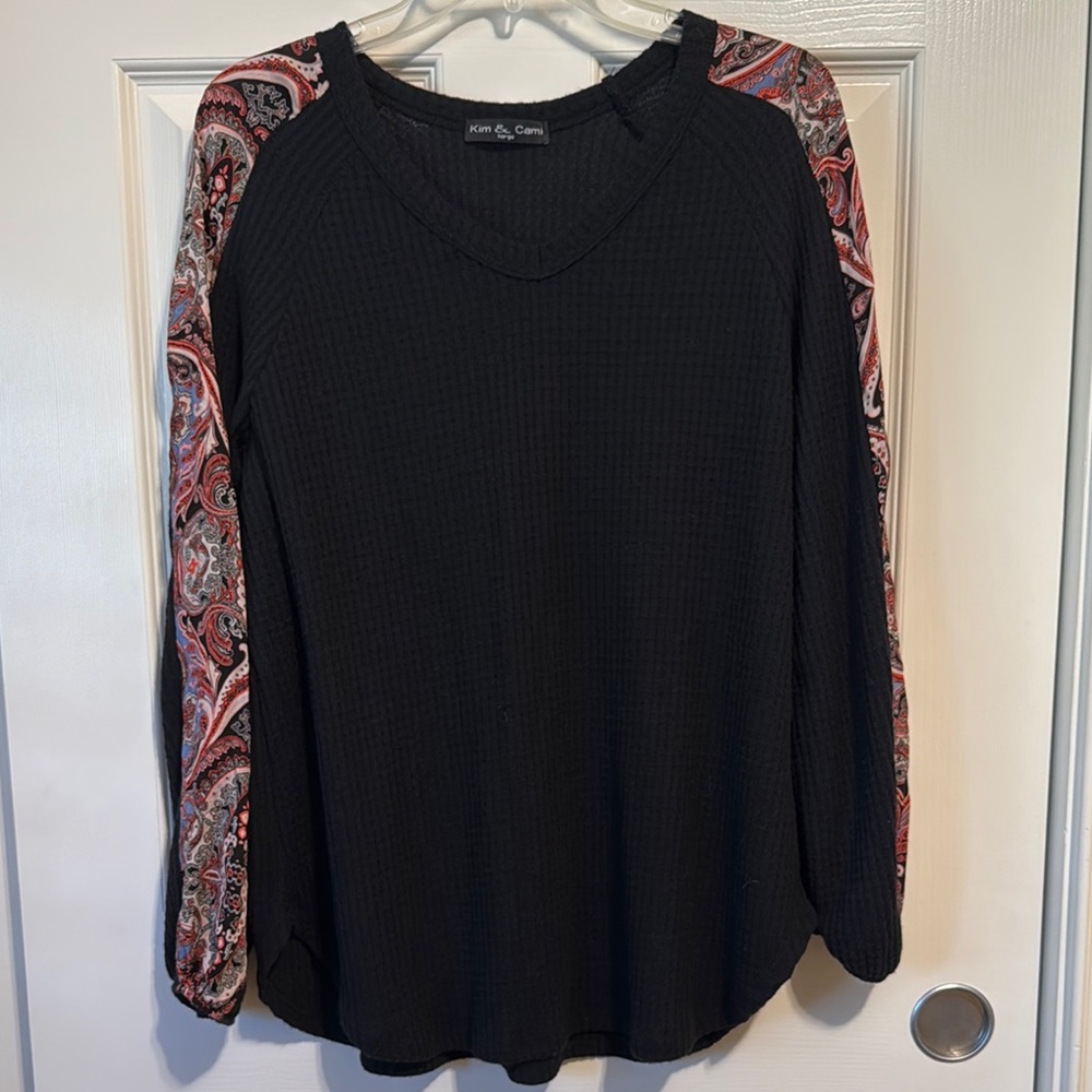 Kim & Cami Thermal Top